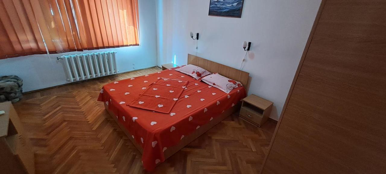 Apartament Grigore Etaj 2 Mangalia Eksteriør billede